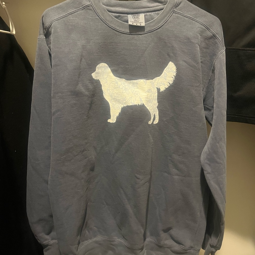 Comfort Colors Blue Sweatshirt with Dog Silhouette